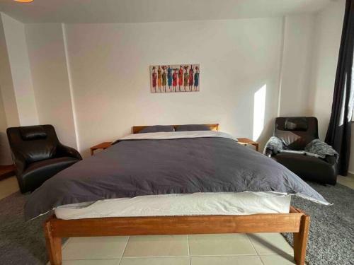 Mountain View - Modern Town Centre Apartment In Fethiye