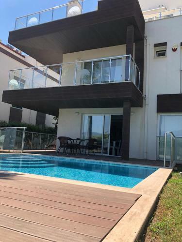 Villa Pasham V?lla