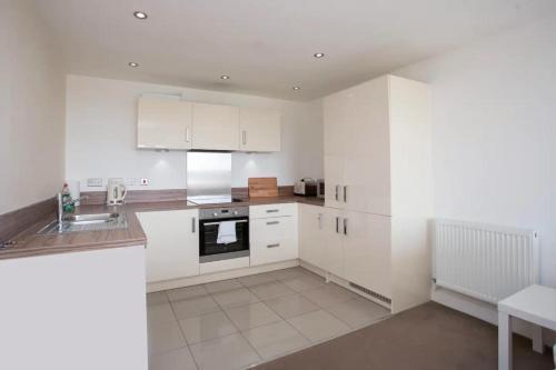 Stunning 2 Bedroom Apartment In Ashley Down With Cricket View