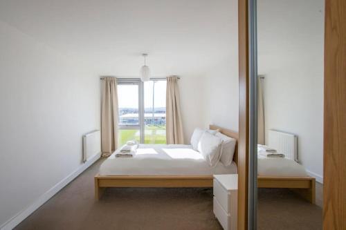 Stunning 2 Bedroom Apartment In Ashley Down With Cricket View