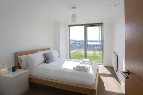 Stunning 2 Bedroom Apartment In Ashley Down With Cricket View