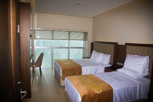 Nana Hotel