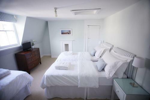 Central Brighton Town House