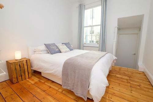 Central Garden Apartment