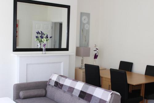 Apartamentos The Brighton 4