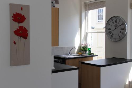 Apartamentos The Brighton 4