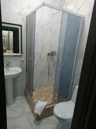 Hostal Mishel Plus