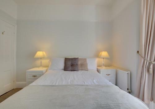 Ivy House Apartment