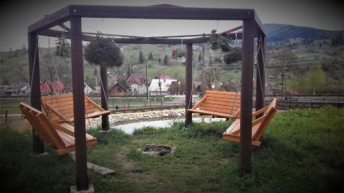Lodge Cottage Ozerniy