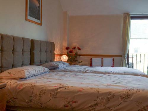 The Hayloft - Uk30396