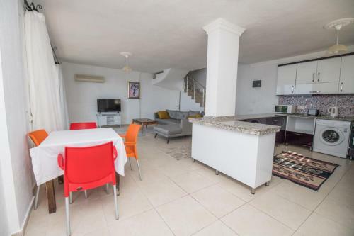 Nar Villa