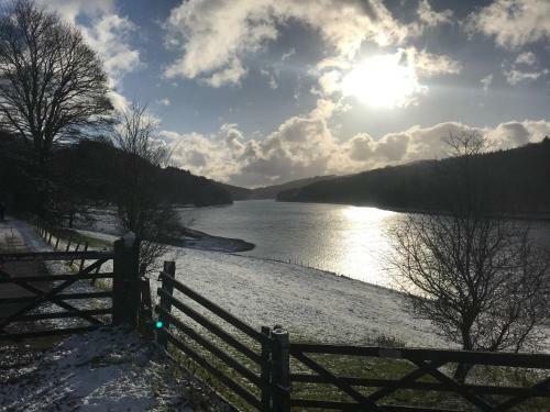 Manor Farm Bed And Breakfast