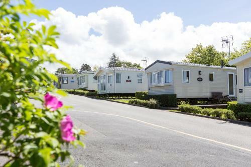 Brynteg Coastal & Country Retreat