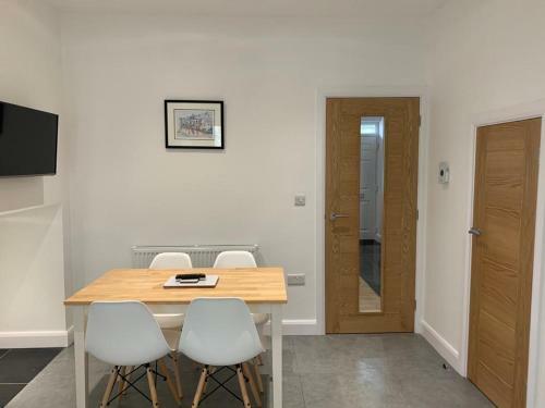 Caernarfon Quality Townhouse