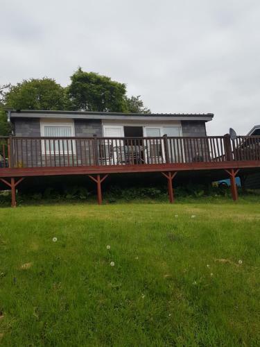 60 Upperlakeside Glan Gwna