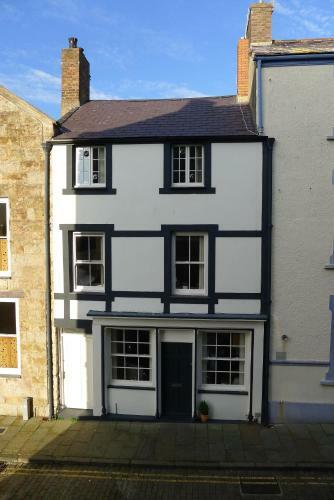 Totters Townhouse