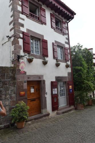 Hostal Gite Azkorria