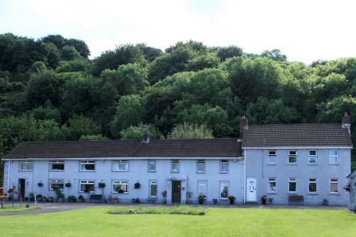 Bed & Breakfast Leafield House