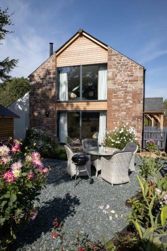 Dandelion Cottage