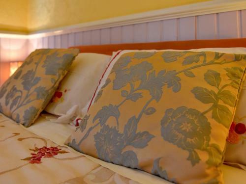 Hostal The Warren Guest House