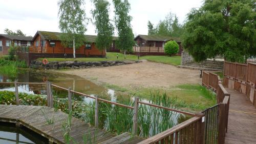 28 Borwick Lakes