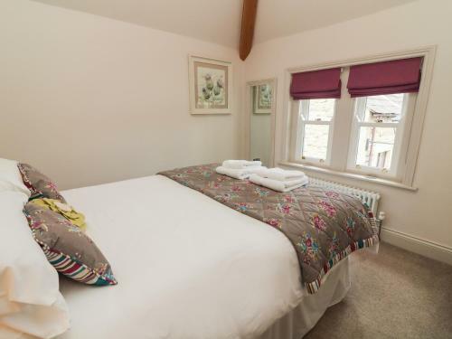 Lonsdale Cottage