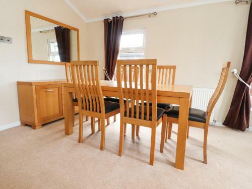 12 Gressingham