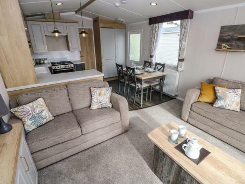 Castleview 22
