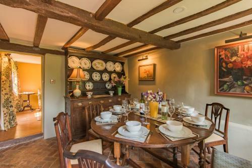 Pond Cottage