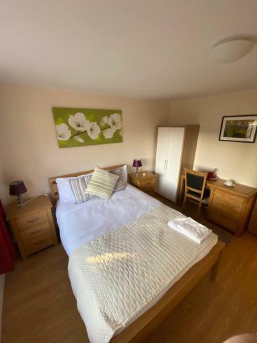 Hostal Mary Green Walk