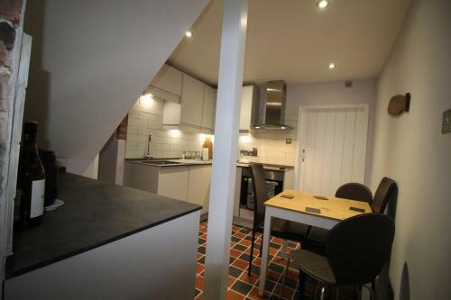 1 Steam Packet Cottage