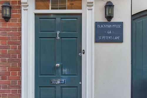 6a St Peters Lane