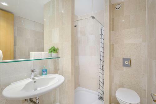 Exclusive City Centre Townhouse With Parking