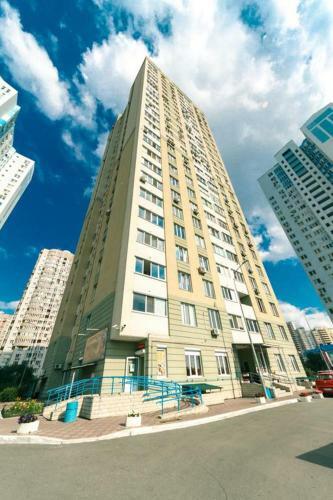 Apartment With View On 24 Floor