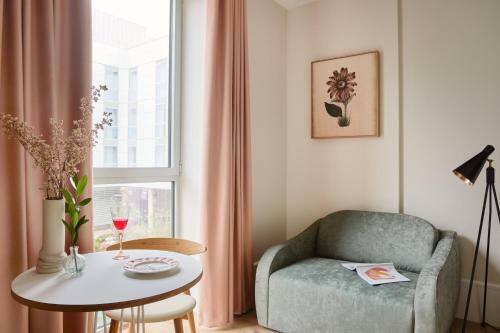 Aparthotel Turing Locke