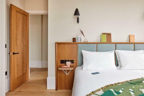 Aparthotel Turing Locke