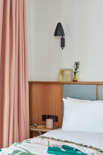 Aparthotel Turing Locke