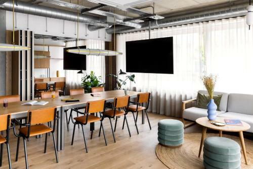 Aparthotel Turing Locke