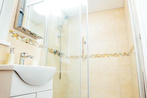 Apartamentos Your Home To Home Luxury Cardiff Accommodation