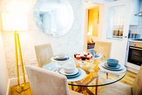 Apartamentos Your Home To Home Luxury Cardiff Accommodation