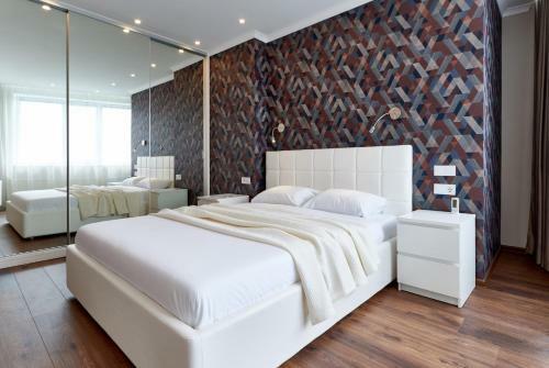 Apartment Near Lukyanovka Square