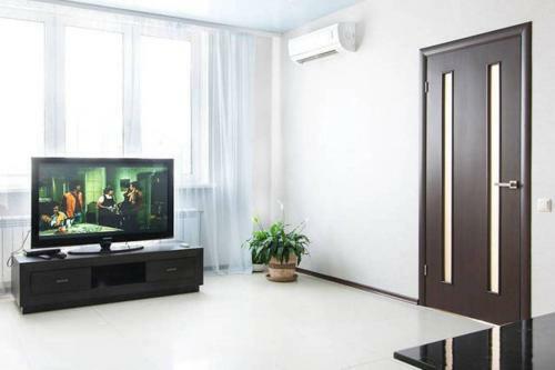 Modern-style Apartment In Kiev