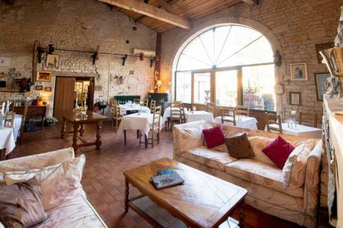 Hotel Restaurant Karina