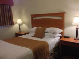 Posada Mission Park Inn