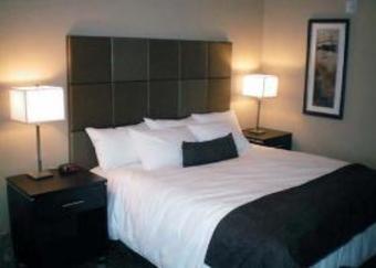 Hotel Comfort Suites Kelowna