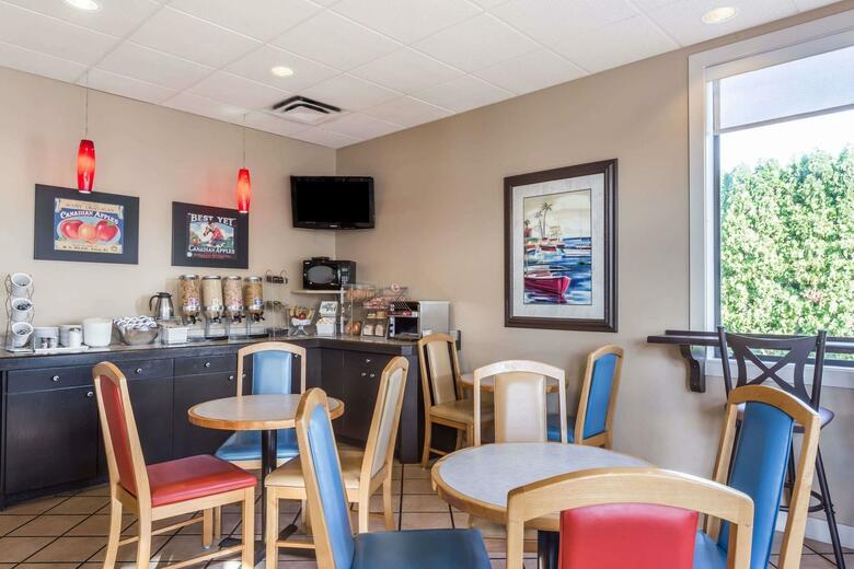 Hotel Super 8 Kelowna