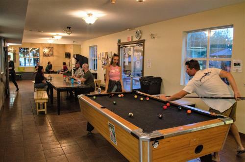 Albergue Samesun Backpackers Lodge Kelowna