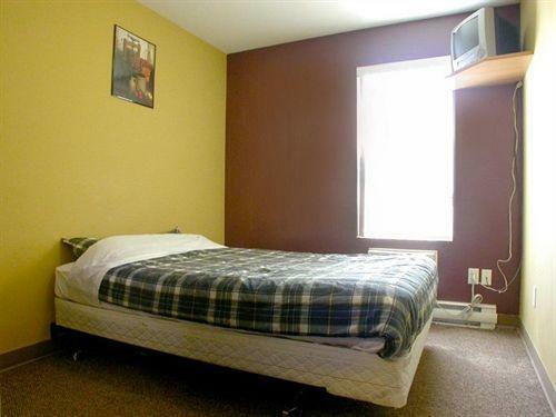 Albergue Samesun Backpackers Lodge Kelowna