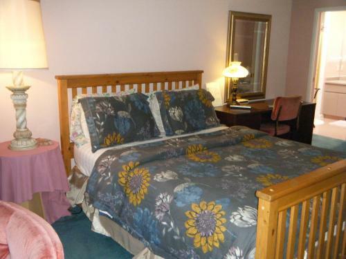 By The Bridge Bed & Breakfast