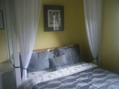 By The Bridge Bed & Breakfast